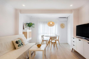Coqueto apartamento junto a la playa.
